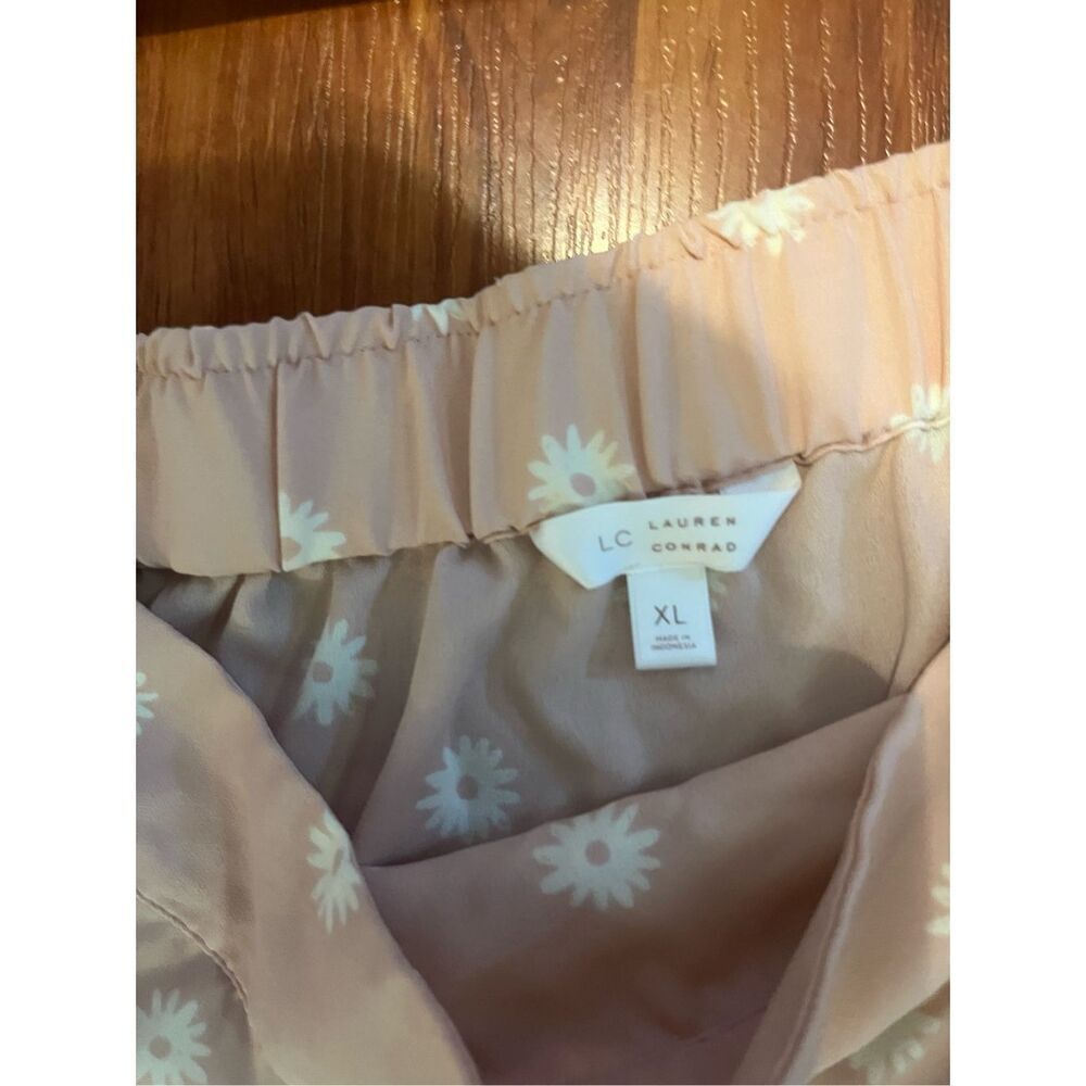LC Lauren Conrad Pink Floral Midi Wrap Skirt Size XL - Picture 7 of 12